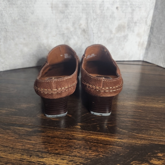 Naturalizer Brown leather Loafer with tassels Size 8M - Picture 3 of 11
